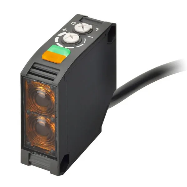 Omron E3JK-RR11 Kare Gövde Retro-Reflektörlü Fotoelektrik Sensör