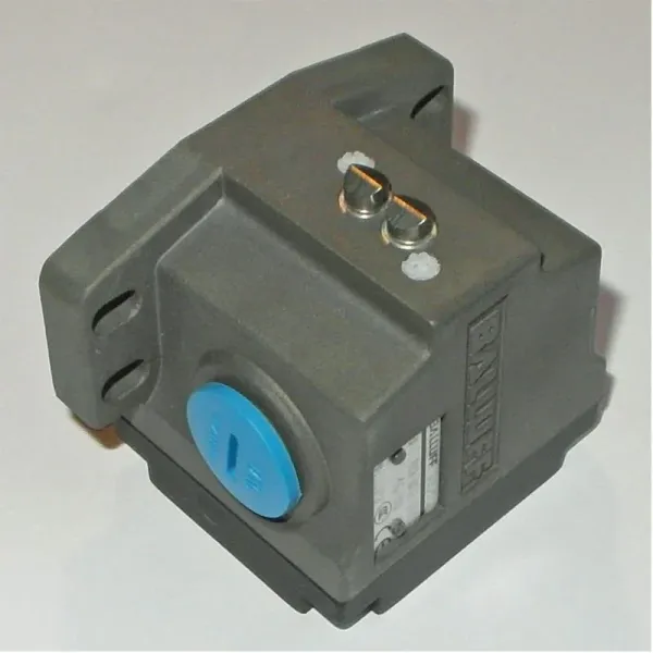 Balluff BNS-819-B02-D08-46-3B Switch