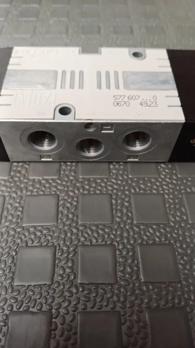 Aventics 577-607-5302 Pnömatik Valf — görsel 4